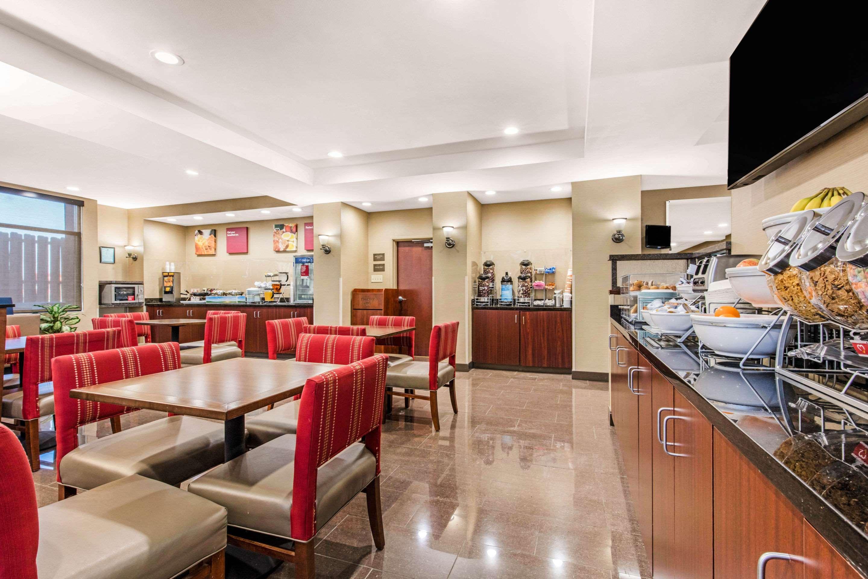 Comfort Suites Tuscaloosa Near University Eksteriør bilde