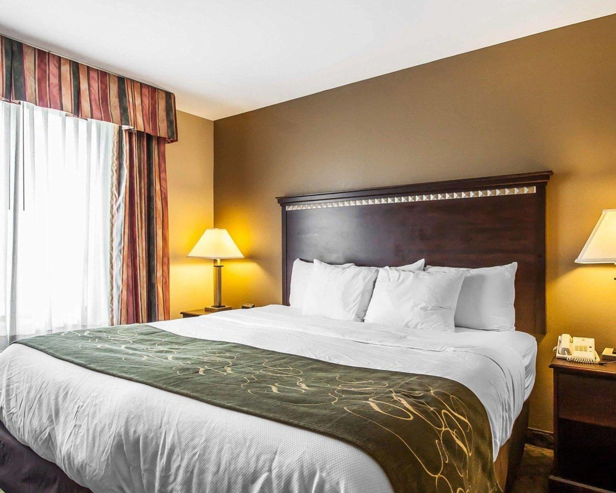 Comfort Suites Tuscaloosa Near University Eksteriør bilde