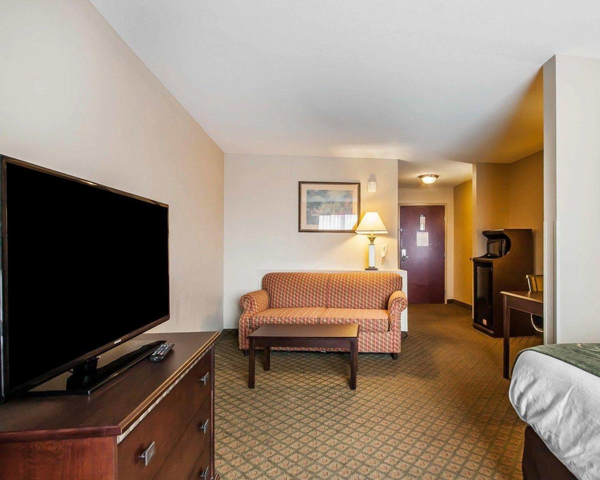 Comfort Suites Tuscaloosa Near University Eksteriør bilde