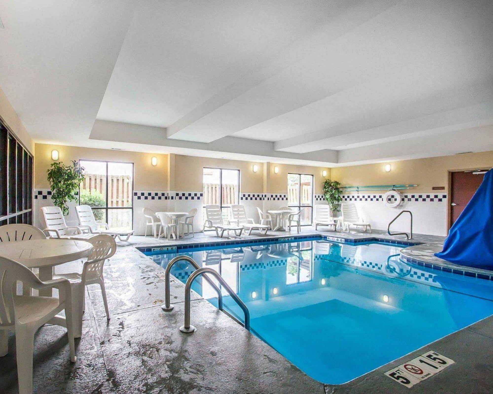 Comfort Suites Tuscaloosa Near University Eksteriør bilde