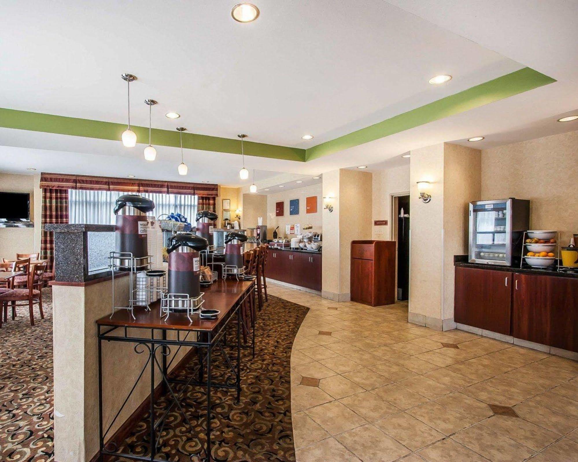 Comfort Suites Tuscaloosa Near University Eksteriør bilde